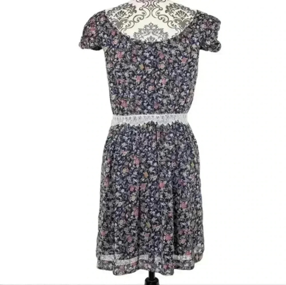 BG BCBGeneration Dress Mini Navy Floral Print Lace Coquette Y2K Women's size 6 - Picture 3 of 15